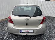 Toyota Yaris 11