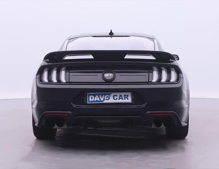 Ford Mustang 6