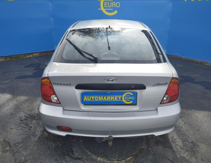 Hyundai Accent 5