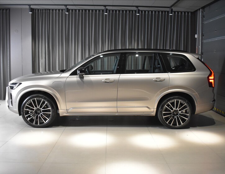 Volvo XC90 2
