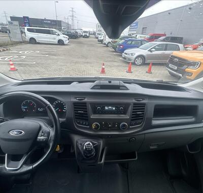 Ford Transit 16