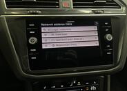 Volkswagen Tiguan 8