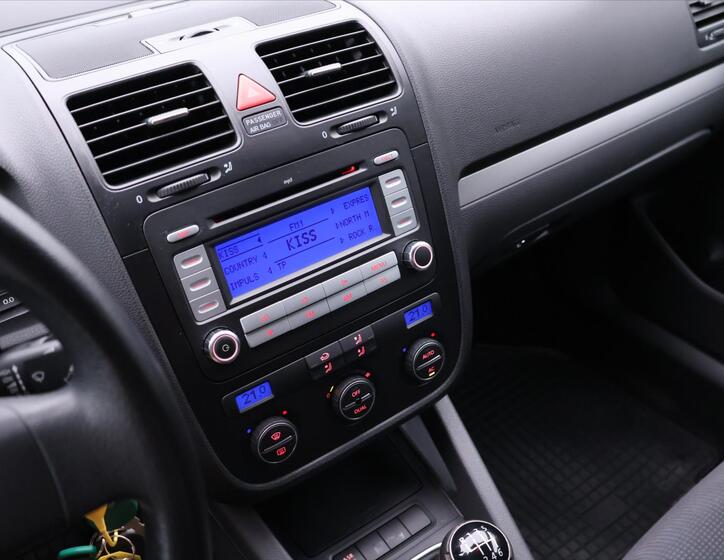 Volkswagen Golf 18
