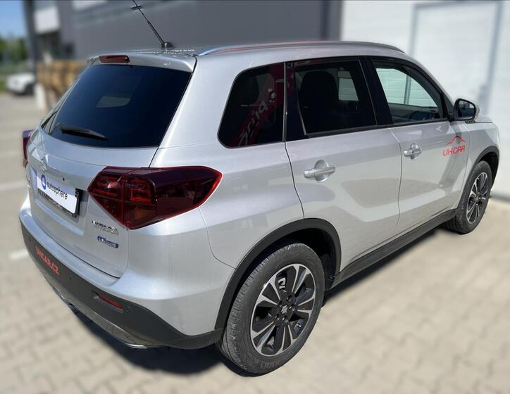 Suzuki Vitara 6