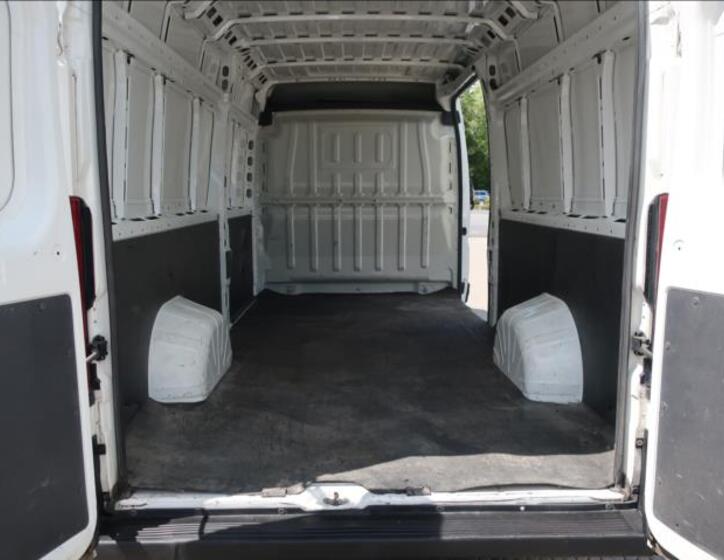 Peugeot Boxer 23