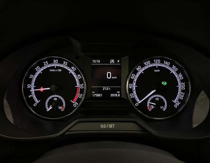 Škoda Octavia 12