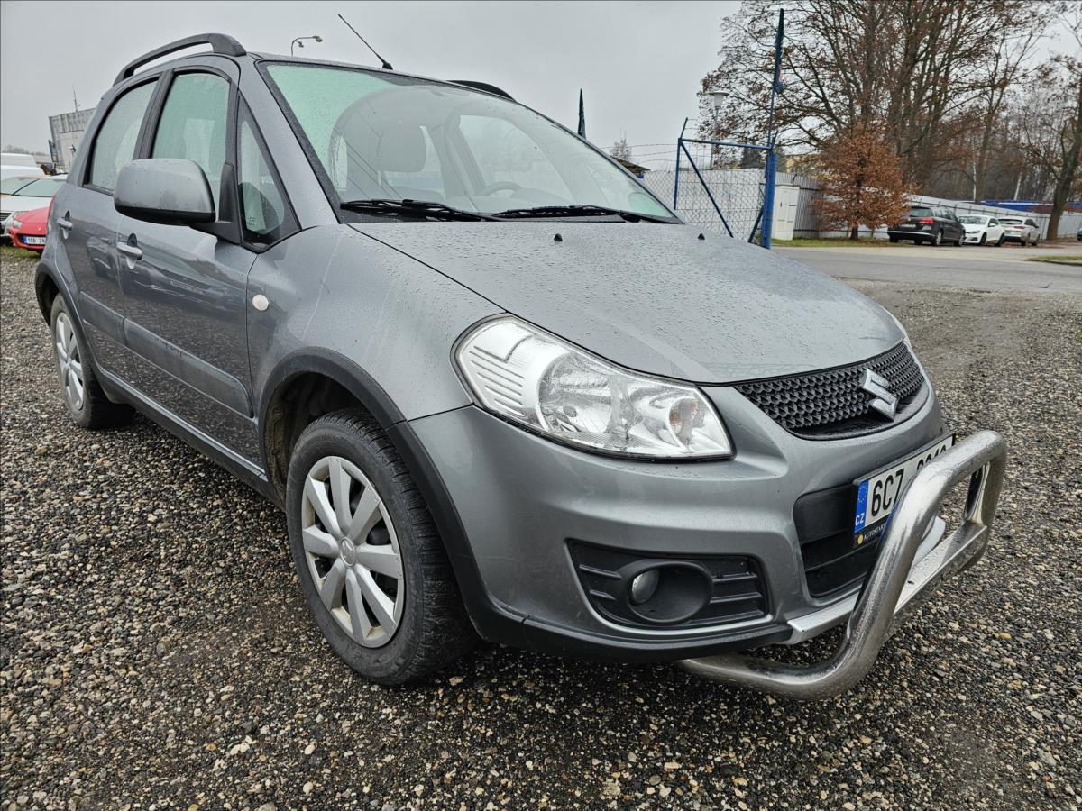 Suzuki SX4