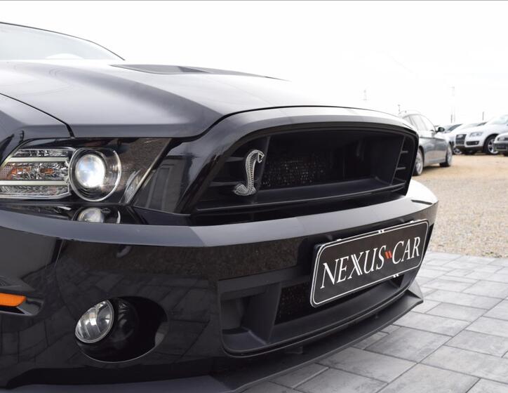 Ford Mustang 14