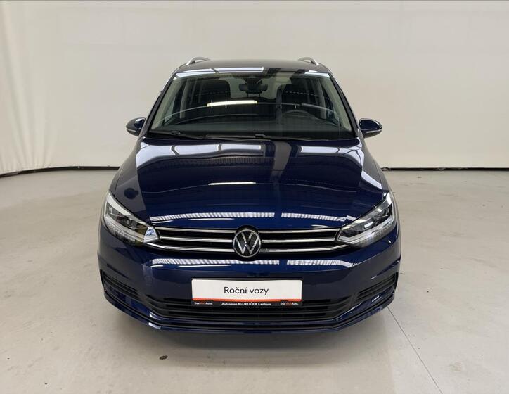 Volkswagen Touran 4
