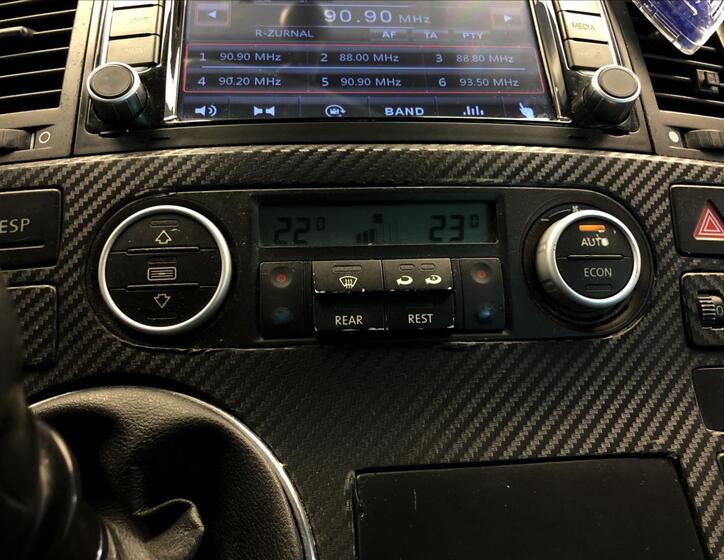 Volkswagen Multivan 27