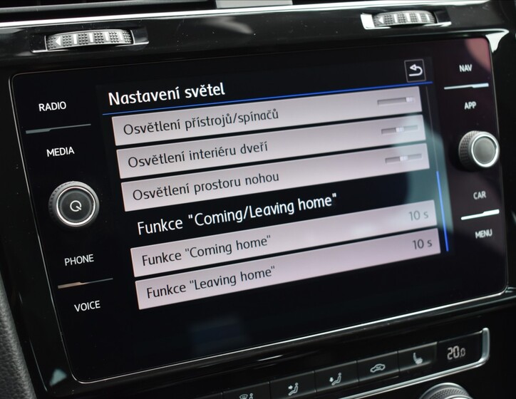 Volkswagen Golf 35