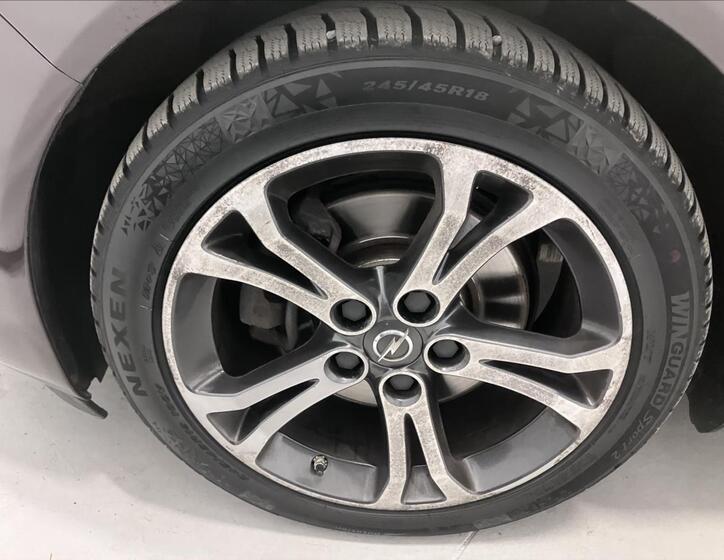 Opel Insignia 26