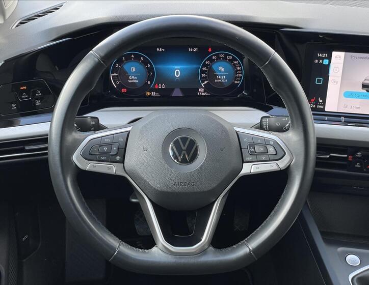 Volkswagen Golf 8