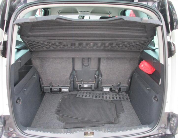 Škoda Roomster 13