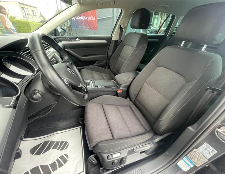 Volkswagen Passat 13