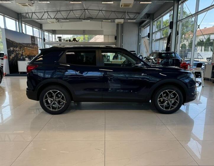 SsangYong Korando 8