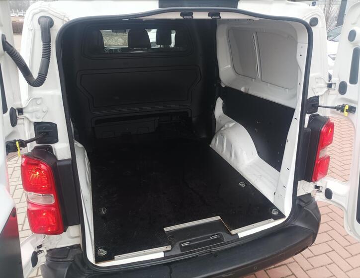 Toyota ProAce 4