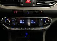 Hyundai i30 14