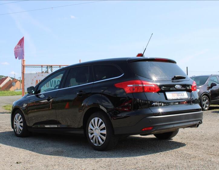 Ford Focus 7