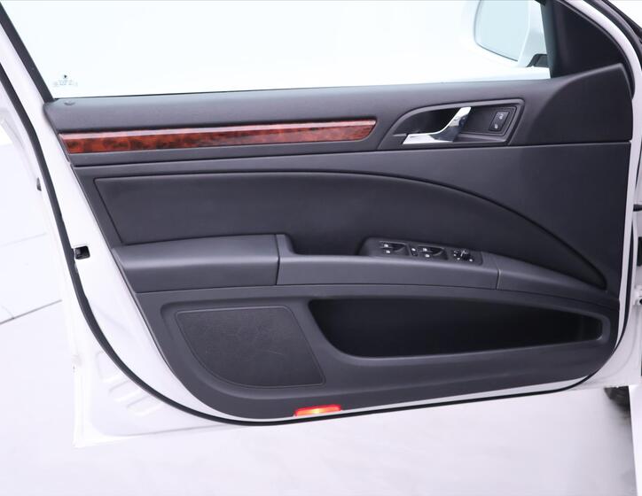 Škoda Superb 11