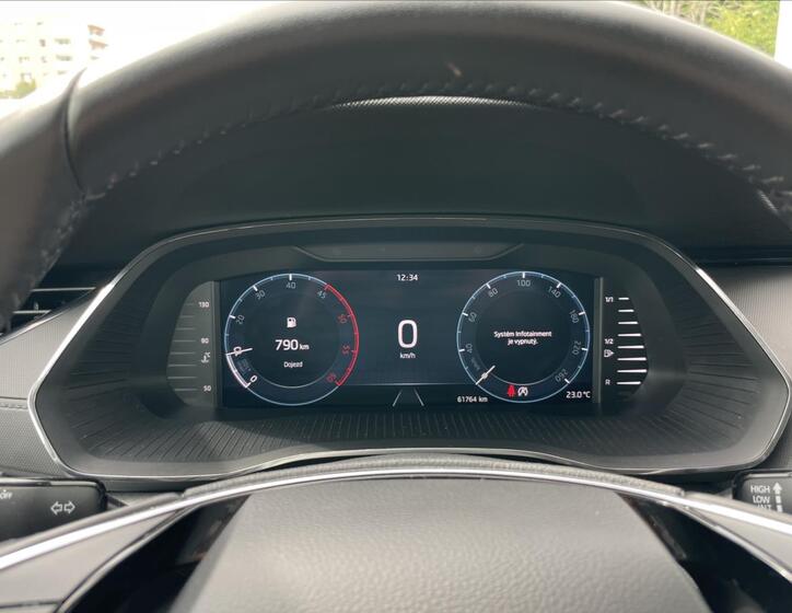 Škoda Octavia 9