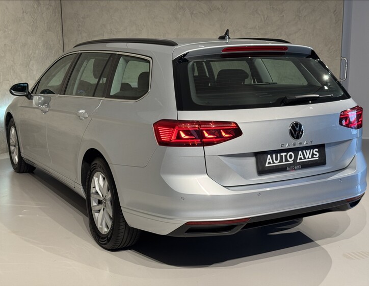 Volkswagen Passat 10
