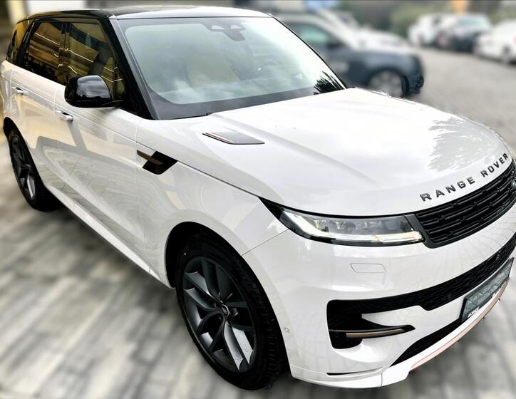 Land Rover Range Rover Sport 11