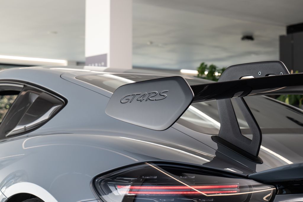 Porsche Cayman