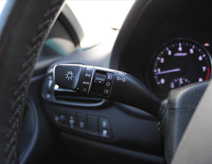 Hyundai i30 16
