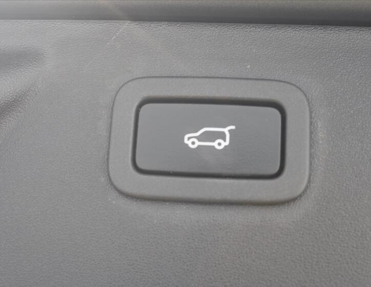 Land Rover Discovery Sport 13