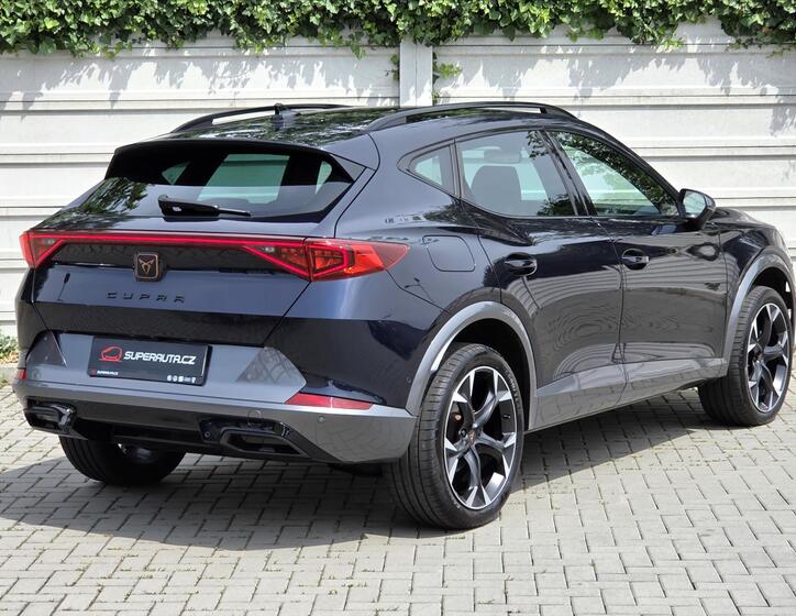 Cupra Formentor 6