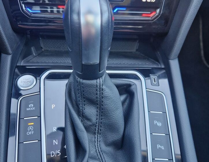 Volkswagen Passat 34