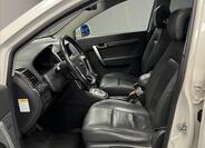 Chevrolet Captiva 8