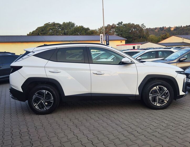Hyundai Tucson 4