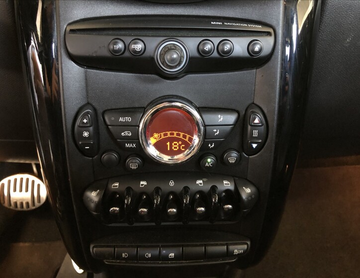 Mini Countryman 26