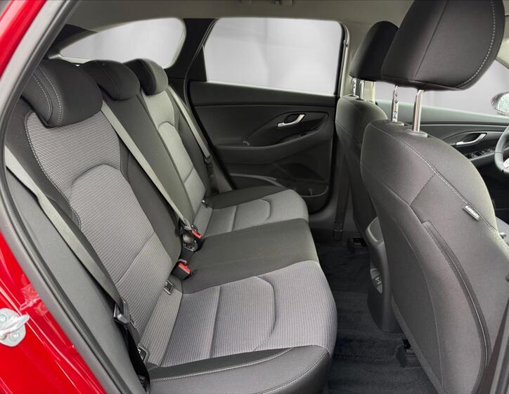 Hyundai i30 20