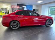 Alfa Romeo Giulia 4