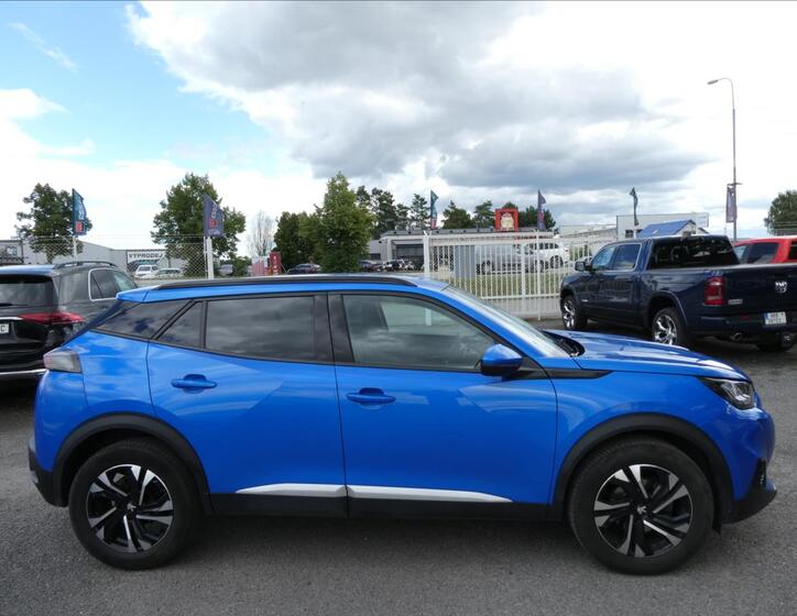 Peugeot 2008 12