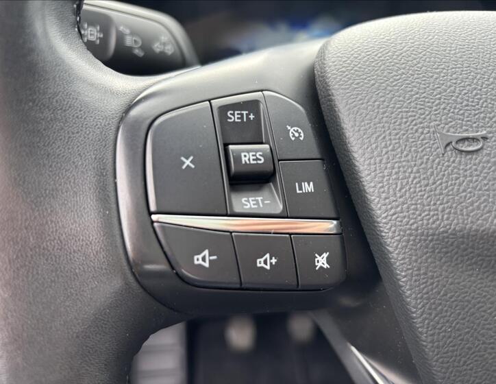Ford Kuga 25