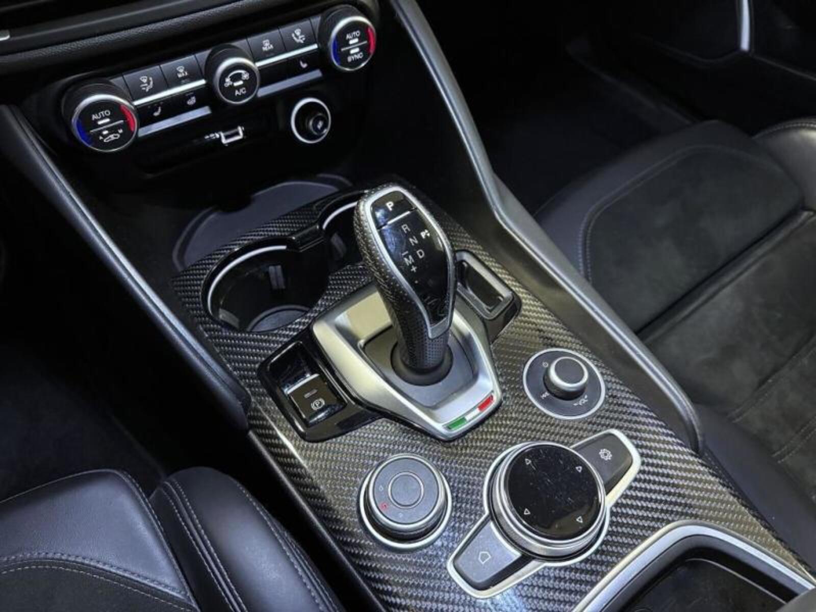 Alfa Romeo Giulia 18
