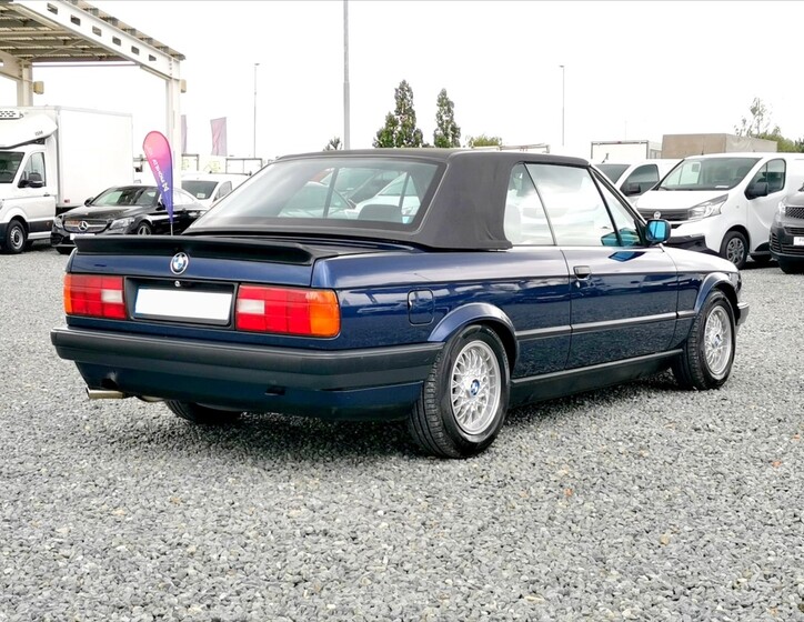 BMW Řada 3 30
