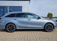 KIA Ceed 4