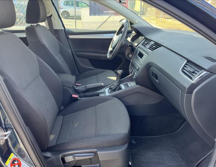 Škoda Octavia 22