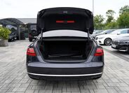 Audi A8 11