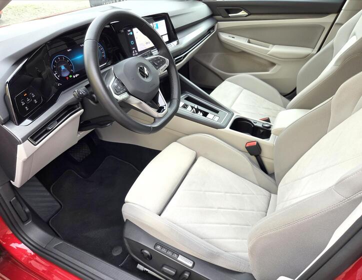 Volkswagen Golf 9