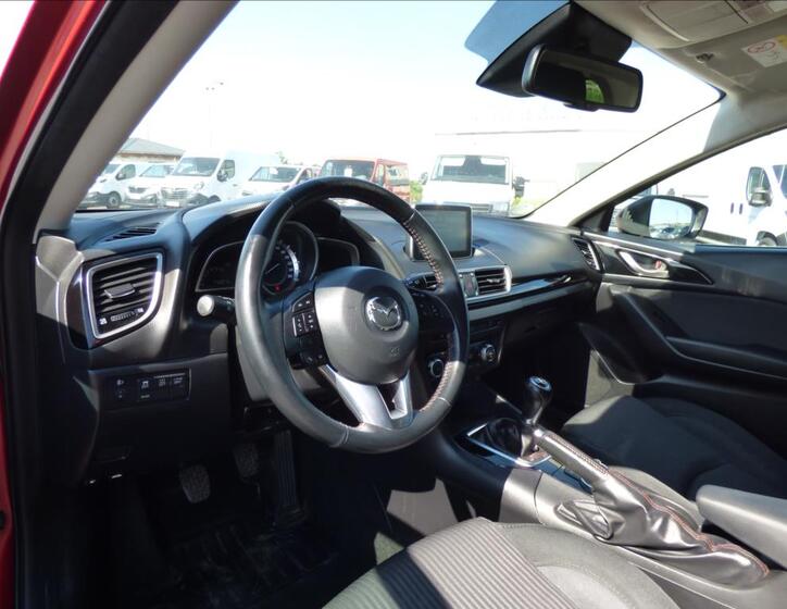 Mazda 3 13