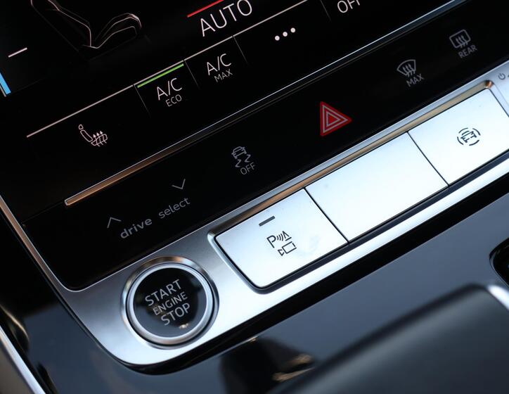 Audi Q7 35