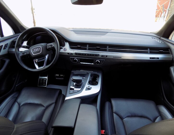 Audi SQ7 20