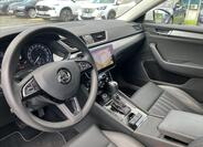 Škoda Superb 9