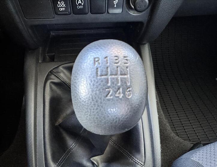 Mitsubishi L200 19